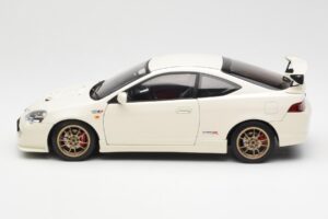 Honda Integra DC5 Type R Mugen Blanc AUTOart 1:18 73251 Métal — image 4 sur 8