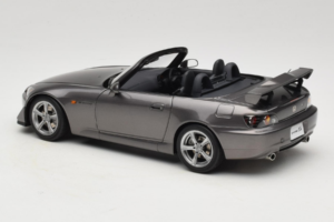 Honda S2000 AP2 Type S Moon Rock Metallic MotorHelix 1:18 M85111 Métal — image 8 sur 9