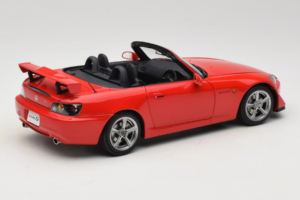 Honda S2000 AP2 Type S New Formula Red MotorHelix 1:18 M85112 Métal — image 4 sur 9