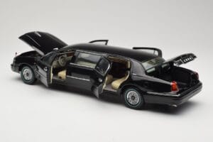 Hongqi Qijian CA7460 FAW 1:18 139940 Métal — image 5 sur 8