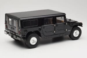 Hummer H1 Hard Top Noir Exoto 1:18 01803 Métal — image 3 sur 8
