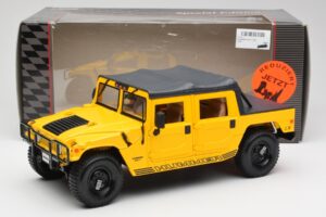 Hummer H1 Soft Top Jaune Maisto 1:18 56041 Métal — image 8 sur 8