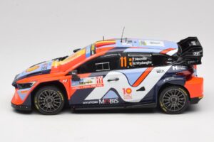 Hyundai i20 N Rally1 #11 T. Neuville / M. Wydaeghe Rally Japan WRC World Champion 2024 IXO 1:18 18RMC228 Métal — image 3 sur 6