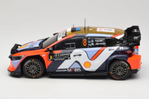 Hyundai i20 N WRC #16 A. Fourmaux / A. Coria Rally Monte Carlo Night Version 2025 IXO 1:18 18RMC230B Métal — image 3 sur 6