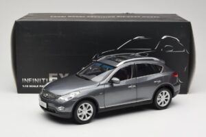 Infiniti EX25 J50 Grey Metallic Paudi 1:18 81L0049 Métal — image 8 sur 8