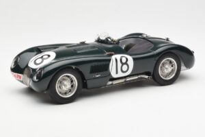 Jaguar C-Type #18 T. Rolt / D. Hamilton 24 Hours of Le Mans Winner 1953 CMC 1:18 M-195 Métal