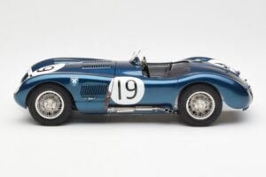 Jaguar C-Type #19 J. Stewart Ecurie Ecosse Goodwood Members Meeting 1954 CMC 1:18 M-192 Métal — image 3 sur 6