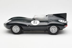 Jaguar D-Type #6 M. Hawthorn / I. Bueb Team Jaguar Cars Ltd 24 Hours of Le Mans 1955 AUTOart 1:18 85586 Métal — image 3 sur 6