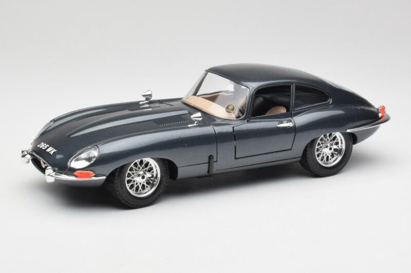 Jaguar E-Type Series 1 Vert Bburago 1:18 3018-M1 Métal