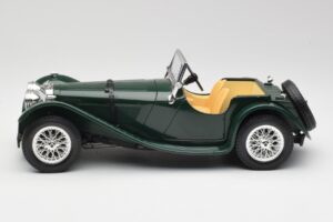 Jaguar SS 100 Roadster Vert Bburago 1:18 3006 Métal — image 4 sur 8