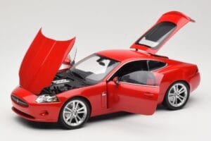 Jaguar XK X150 Rouge Minichamps 1:18 150130503 Métal — image 2 sur 8