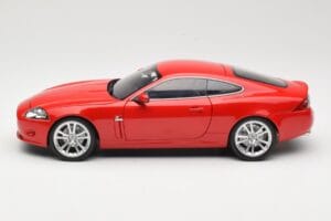 Jaguar XK X150 Rouge Minichamps 1:18 150130503 Métal — image 4 sur 8