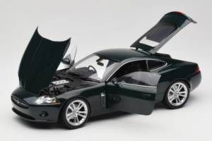 Jaguar XK X150 Vert Minichamps 1:18 153130503 Métal — image 2 sur 8