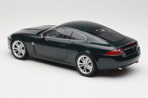 Jaguar XK X150 Coupe Vert Minichamps 1:18 150130501 Métal — image 7 sur 8
