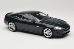 Jaguar XK X150 Vert Minichamps 1:18 150130500 Métal — image 6 sur 8