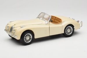 Jaguar XK120 Blanc Eduscho 1:18 7482-1HTH Métal