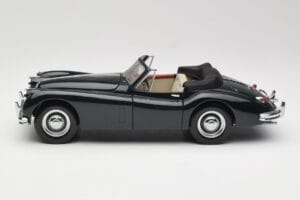Jaguar XK140 Drophead Coupe Noir Sun Star 1:18 2802 Métal — image 4 sur 8