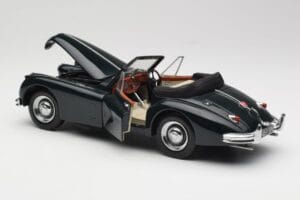Jaguar XK140 Drophead Coupe Noir Sun Star 1:18 2802 Métal — image 5 sur 8