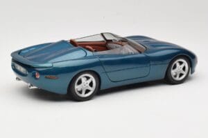 Jaguar XK180 Vert Maisto 1:18 50337 Métal — image 3 sur 8