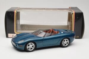 Jaguar XK180 Vert Maisto 1:18 50337 Métal — image 8 sur 8