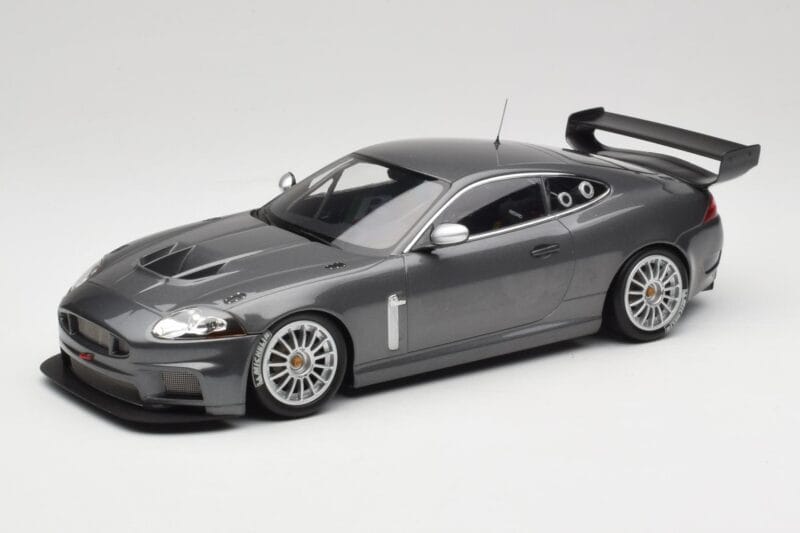 Jaguar XKR GT3 Grey Metallic Minichamps 1:18 150081390 Métal