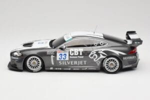 Jaguar XKR GT3 Quaife #33 P. Hall FIA GT3 Championship 2008 Minichamps 1:18 150081333 Métal — image 3 sur 6