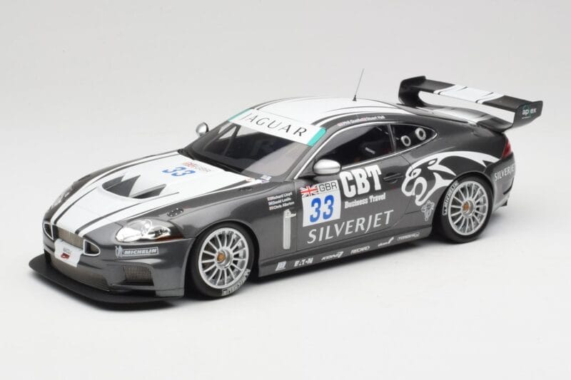 Jaguar XKR GT3 Quaife #33 P. Hall FIA GT3 Championship 2008 Minichamps 1:18 150081333 Métal