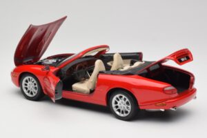 Jaguar XKR X100 Rouge Maisto 1:18 50330 Métal — image 5 sur 8