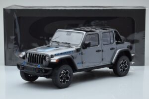 Jeep Wrangler 4xe Argent GT Spirit 1:18 GT419 Résine — image 6 sur 6