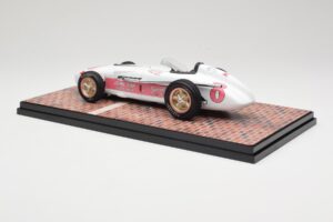 Watson Roadster #8 P. Flaherty John Zink Racing Indianapolis 500 Winner 1956 Carousel 1 1:18 143000 Métal — image 5 sur 6