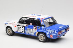 Lada 2105 VFTS #159 E. Tumalevicius 1000 Lakes Rally 1987 IXO 1:18 18RMC181B Métal — image 5 sur 6