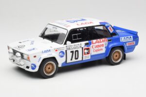 Lada 2105 VFTS #70 E. Tumalevicius 1000 Lakes Rally 1986 IXO 1:18 18RMC181A Métal