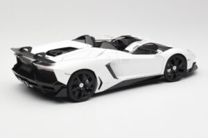 Lamborghini Aventador J Blanc AUTOart 1:18 74674 Métal — image 3 sur 8