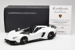 Lamborghini Aventador J Blanc AUTOart 1:18 74674 Métal — image 8 sur 8