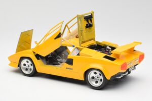 Lamborghini Countach Jaune Bburago 1:18 3037 Métal — image 5 sur 8