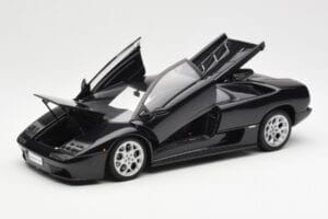 Lamborghini Diablo 6.0 Noir AUTOart 1:18 74528 Métal — image 2 sur 8