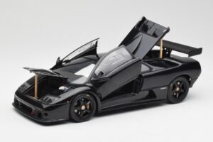 Lamborghini Diablo GTR Noir AUTOart 1:18 74522 Métal — image 2 sur 8
