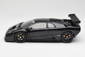 Lamborghini Diablo GTR Noir AUTOart 1:18 74522 Métal — image 4 sur 8