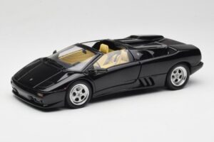 Lamborghini Diablo Roadster Noir AUTOart 1:18 70093-R1 Métal — image 3 sur 10