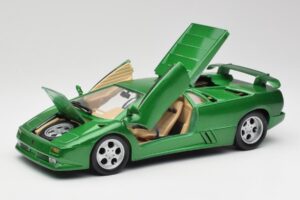 Lamborghini Diablo SE Vert Maisto 1:18 50303 Métal — image 2 sur 8