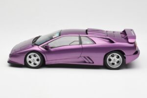 Lamborghini Diablo SE30 Jota Violet Métallisé AUTOart 1:18 79142 Composite — image 4 sur 8