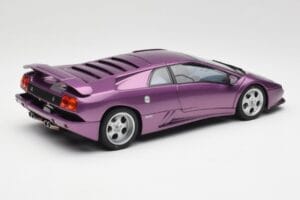 Lamborghini Diablo SE30 Anniversary Edition Violet Métallisé AUTOart 1:18 79158 Métal — image 3 sur 8