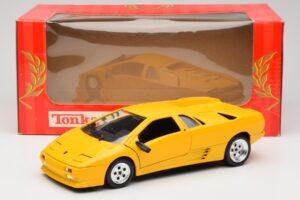 Lamborghini Diablo Jaune Tonka 1:18 9035 Métal — image 8 sur 8