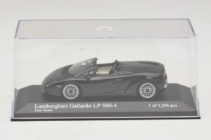 Lamborghini Gallardo LP560-4 Spyder Noir Minichamps 1:43 400103830 Métal — image 4 sur 5