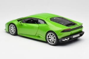 Lamborghini Huracan LP610-4 Vert Bburago 1:18 18-11038 Métal — image 7 sur 8