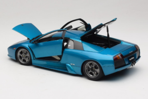 Lamborghini Murcielago 40th Anniversary Verde Artemis AUTOart 1:18 74515 Métal — image 5 sur 9