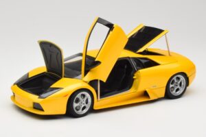 Lamborghini Murcielago LP640 Giallo Orion AUTOart 1:18 74511 Métal — image 2 sur 8
