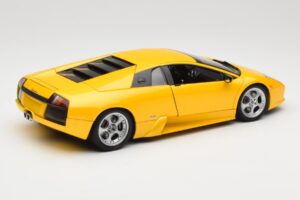 Lamborghini Murcielago LP640 Giallo Orion AUTOart 1:18 74511 Métal — image 3 sur 8