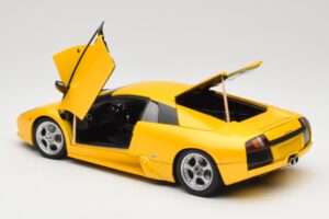 Lamborghini Murcielago LP640 Giallo Orion AUTOart 1:18 74511 Métal — image 5 sur 8