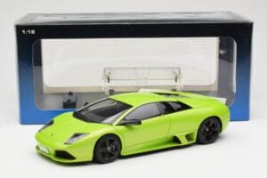 Lamborghini Murcielago LP640 Ithaca Vert Metallic AUTOart 1:18 74624 Métal — image 8 sur 8